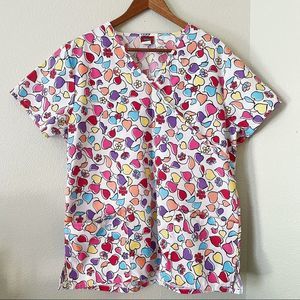 🌈⭐️ Mix & Match 5/$25 ⭐️🌈 Denice Heart Design Scrub Top